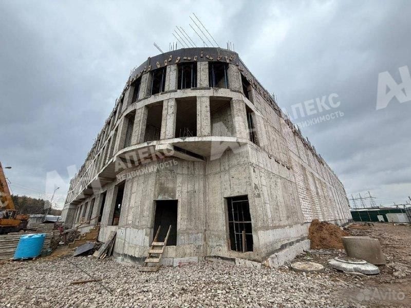 Аренда пл. 9000 м2 под склад, теплый склад, офис — фото 1