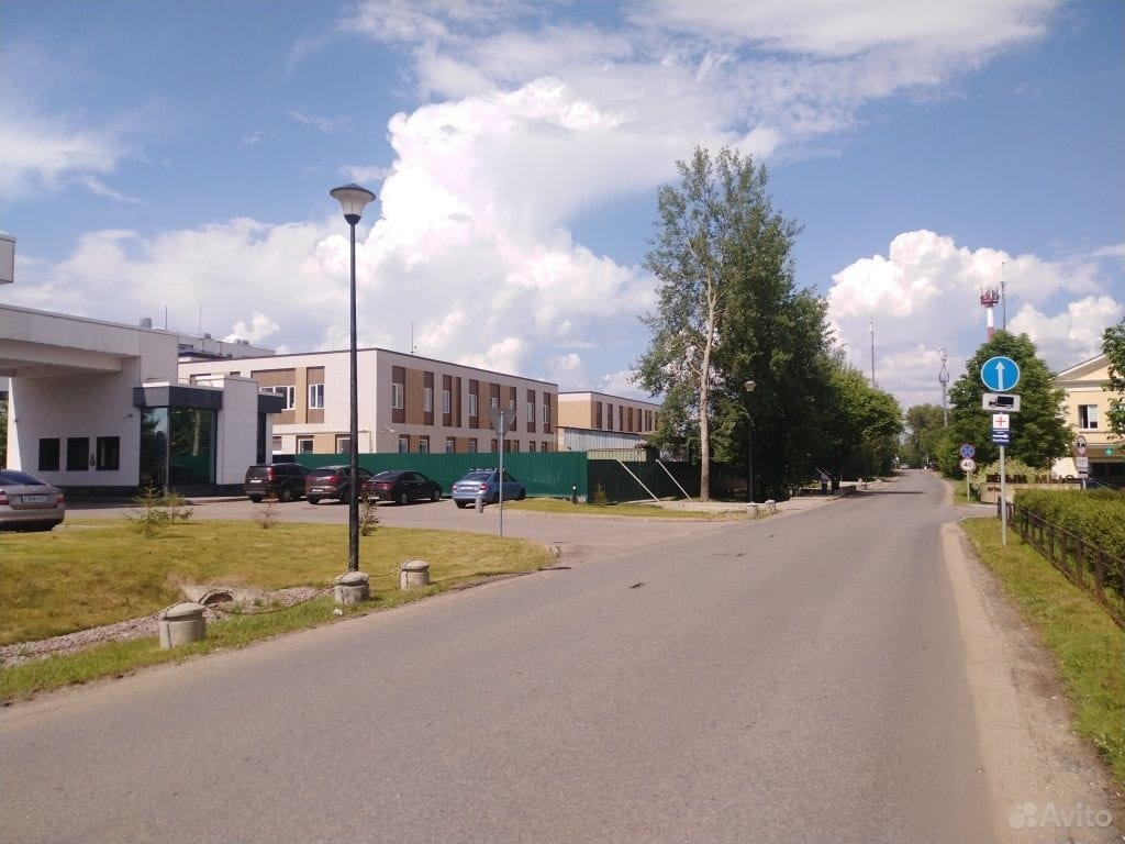 Здание, 1500 - 3000 м² аренда — фото 1