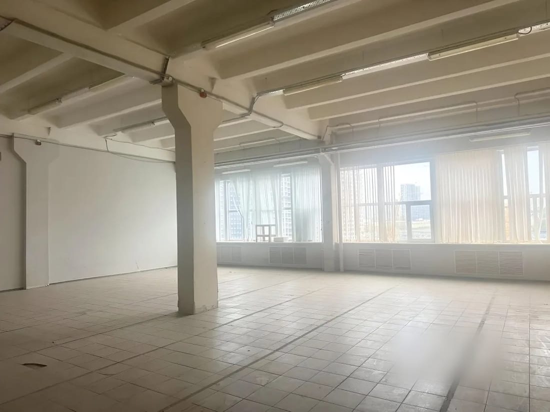 Сдается склад, 180 м² — фото 1