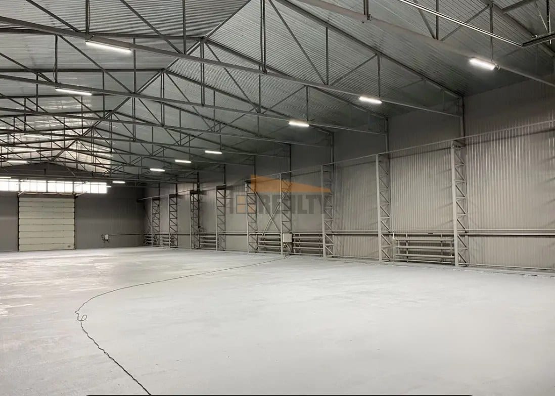 Сдается склад, 1 400 м² — фото 1