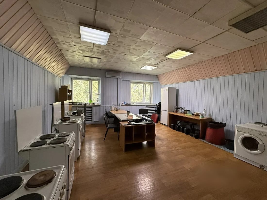 Сдается помещение свободного назначения, 236,6 м² — фото 1