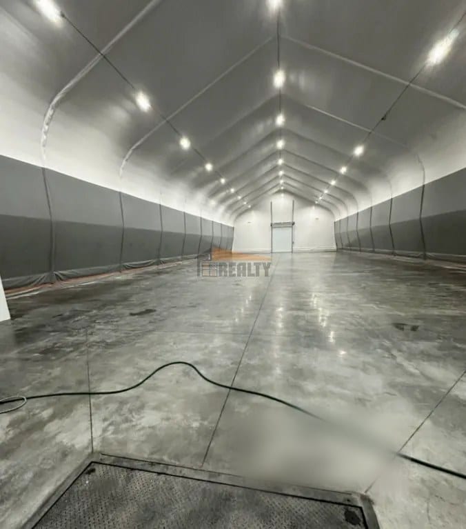 Сдается склад, 1 000 м² — фото 1