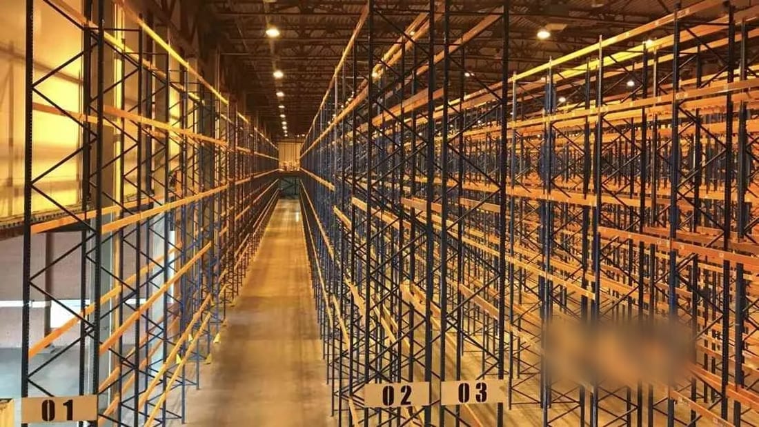 Сдается склад, 12 000 м² — фото 1