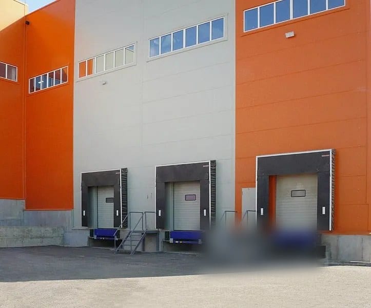 Сдается помещение свободного назначения, 1 800 м² — фото 1