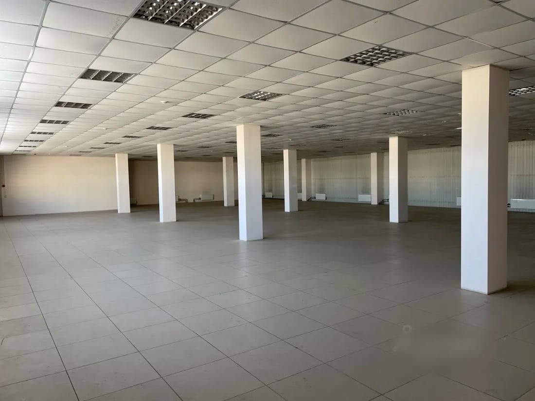 Сдается склад, 363 м² — фото 1