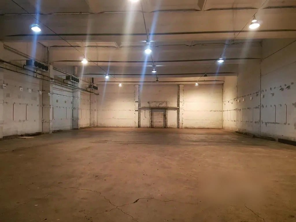 Сдается склад, 1 400 м² — фото 1