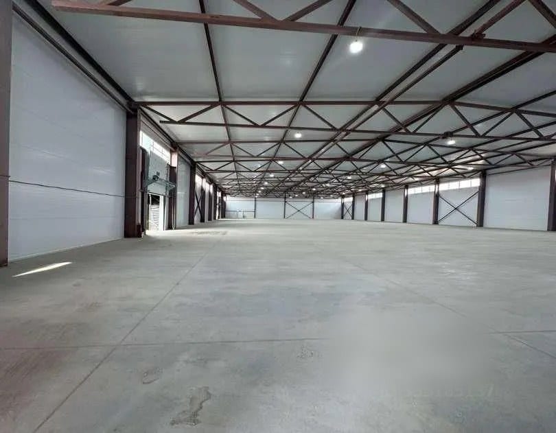 Сдается помещение свободного назначения, 1 200 м² — фото 1