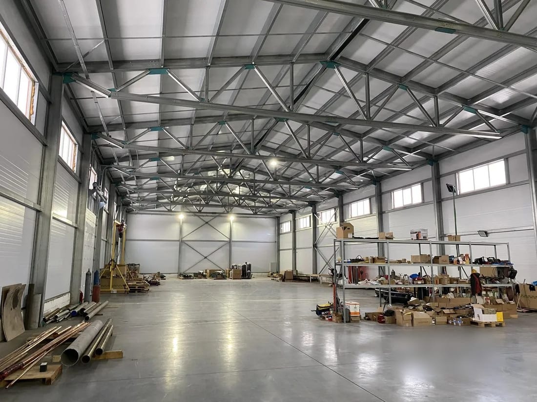 Сдается помещение свободного назначения, 1 100 м² — фото 1
