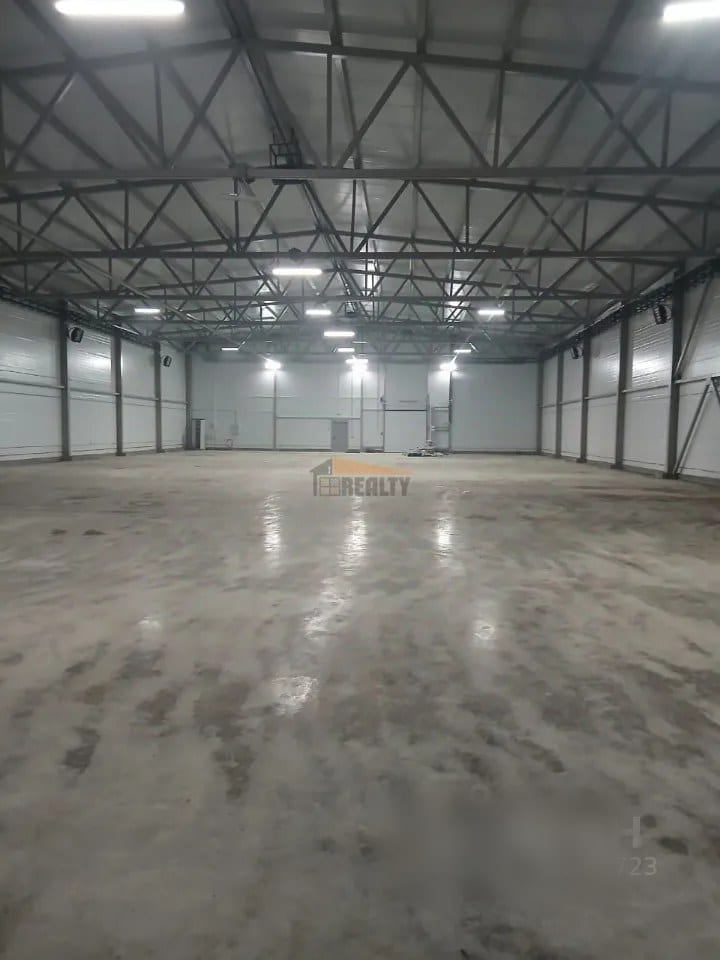 Сдается склад, 3 000 м² — фото 1