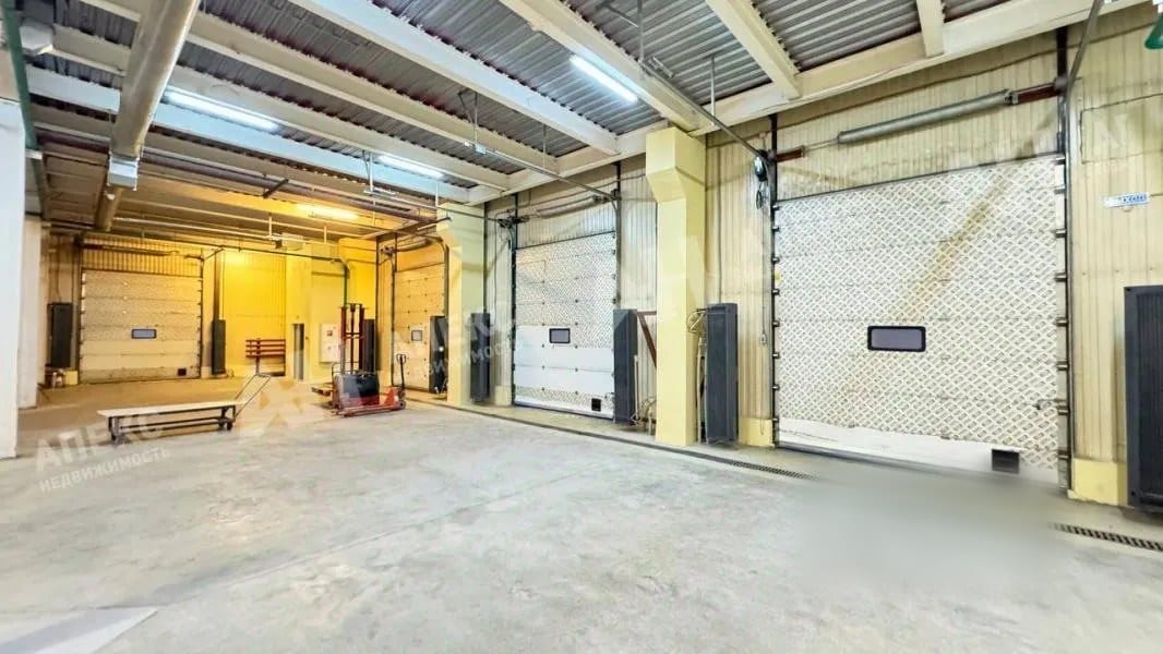 Сдается помещение свободного назначения, 5 600 м² — фото 1