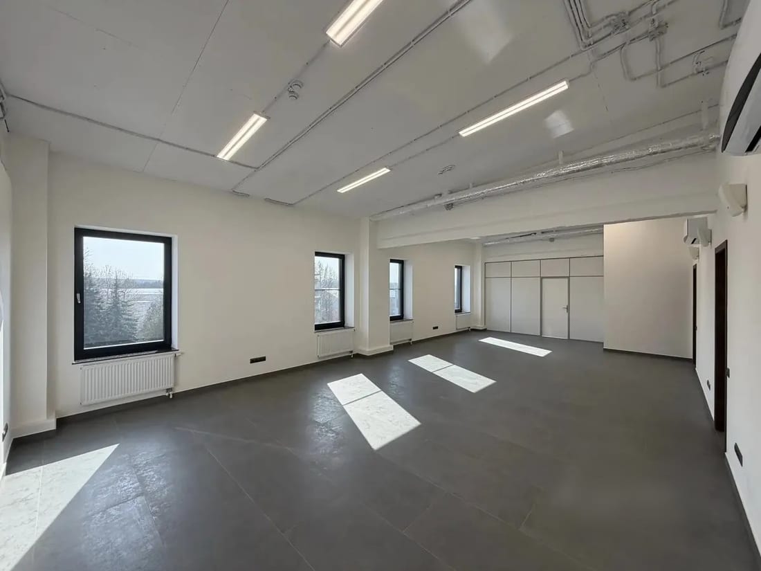 Сдается помещение свободного назначения, 325 м² — фото 1