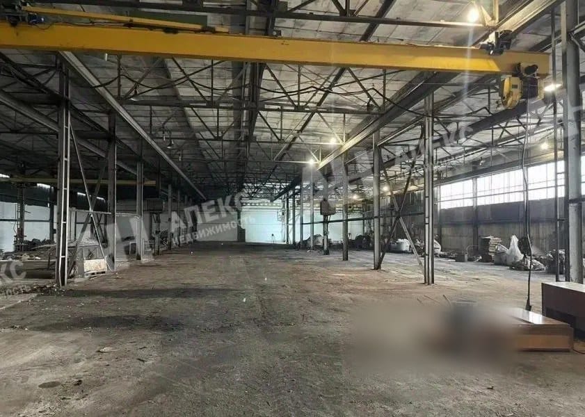 Сдается склад, 4 000 м² — фото 1