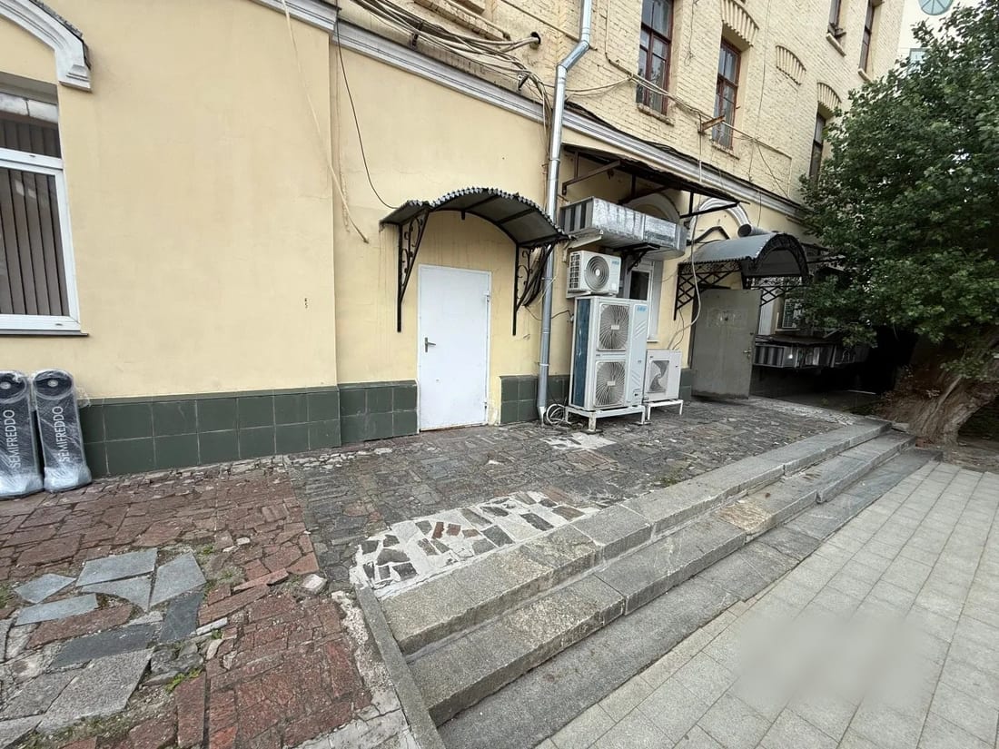 Сдается помещение свободного назначения (B) — фото 1