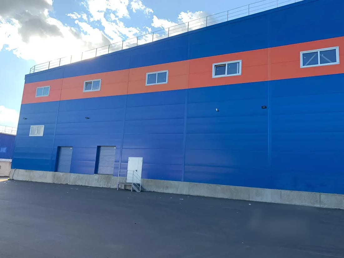 Сдается помещение свободного назначения, 2 000 – 4 000 м² — фото 1