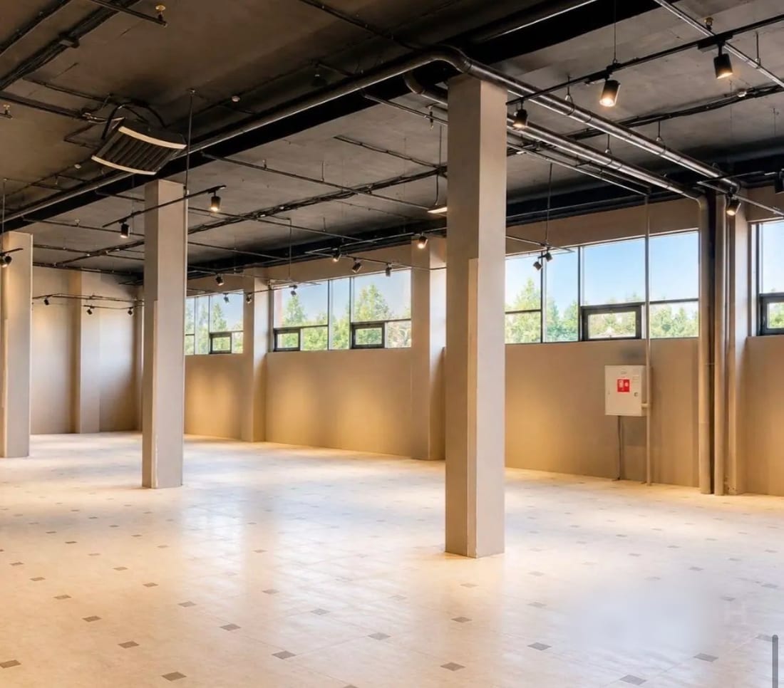 Сдается помещение свободного назначения, 1 043 м² — фото 1
