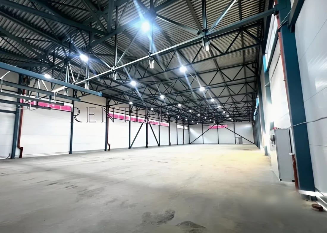 Сдается склад, 1 500 м² — фото 1