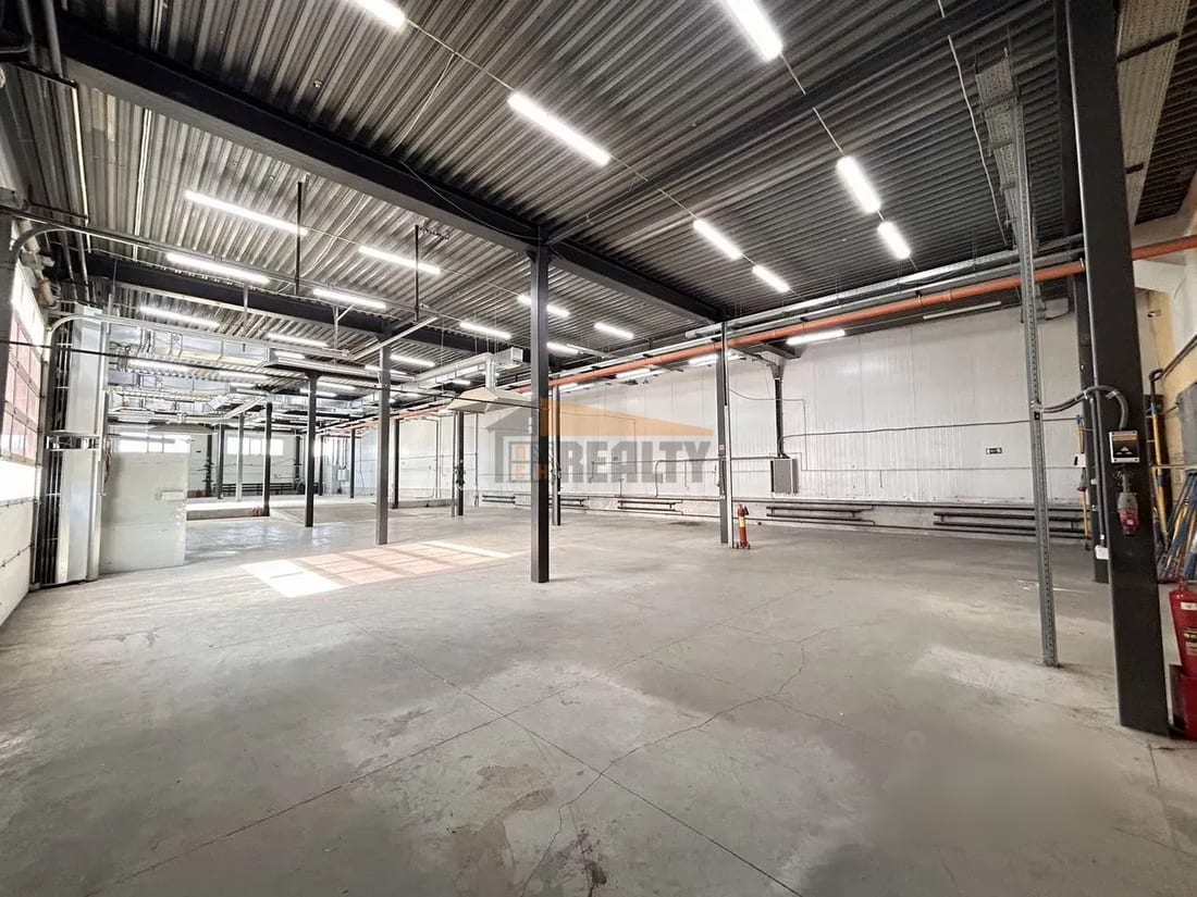 Сдается склад, 2 440 м² — фото 1
