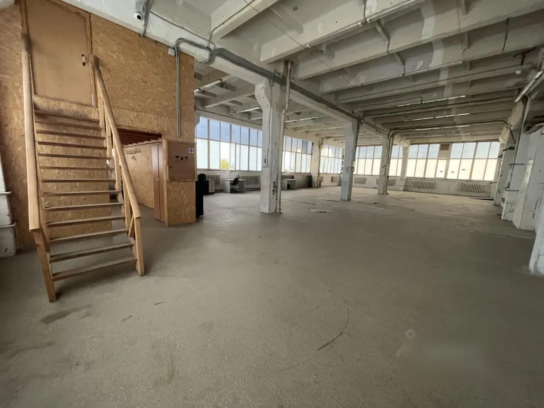 Сдается помещение свободного назначения, 302 м² — фото 1