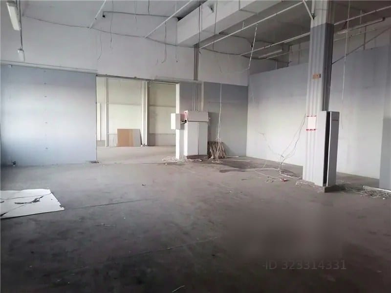 Сдается склад, 1 400 м² — фото 1