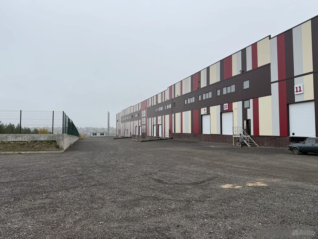 Здание, 2741 м² — фото 1