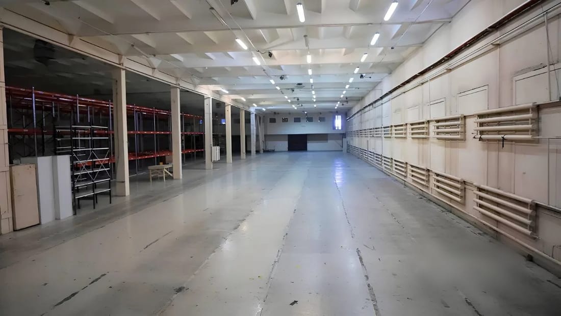 Сдается склад, 3 040 м² — фото 1