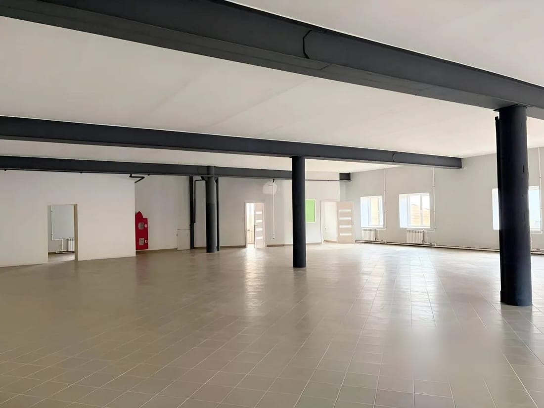 Сдается помещение свободного назначения, 700 м² — фото 1