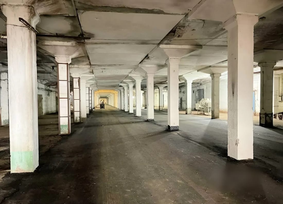 Сдается склад, 30 000 м² — фото 1