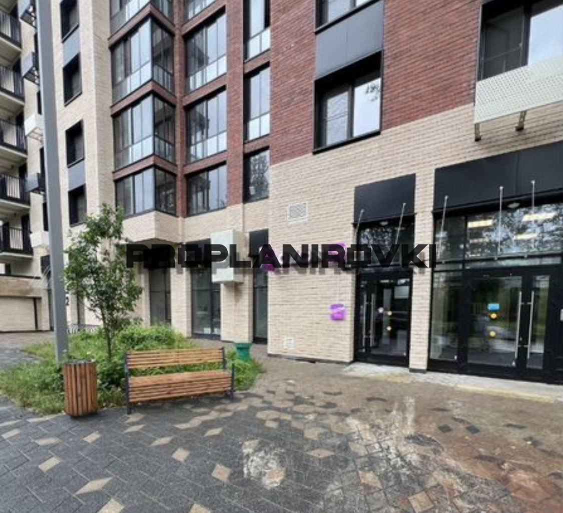 ЛОТ 3985-1.БЕЗ КОМИССИИ! ПРЕДЛОЖЕНИЕ ОТ СОБСТВЕННИКА! Предлагается в аренду площадь свободного назначения на первом этаже жилого дома.

Рассматриваются различные арендаторы: дом быта, кофейня, цветы, шоурум и другие. Общий вход с Озон. ЖК располагает 400 квартирами.

Прямой договор. Звоните прямо се