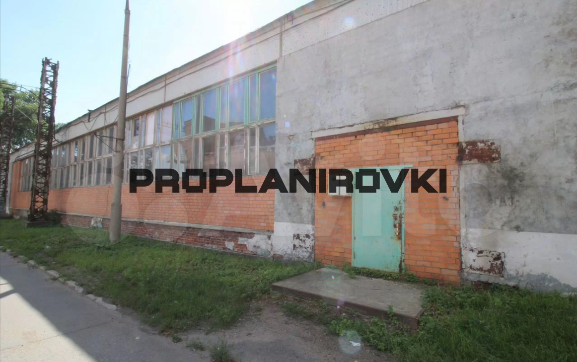 БЕЗ КОМИССИИ!ПРЕДЛОЖЕНИЕ ОТ СОБСТВЕННИКА!
Площадь: 190,127,635 кв. м (основное пространство открытое, с подсобными помещениями на 2 этаже).

Ставка: 1350 руб./кв.м./мес. (НДС включен).

Отопление: ЕСТЬ (отапливаемое помещение — комфортно для людей и оборудования).

Электричество: Мощность 100 кВт (с