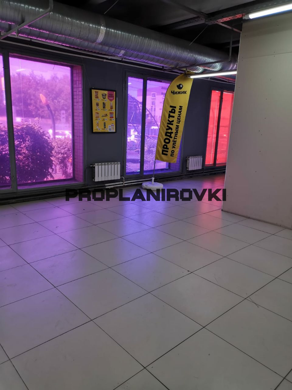 ЛОТ 3206-1. БЕЗ КОМИССИИ! ПРЕДЛОЖЕНИЕ ОТ СОБСТВЕННИКА! Сдаются в аренду торговые площади. 

Хорошая проходимость и постоянный поток рядом расположенных жилых массивов. Разумный торг уместен.

Прямой договор. Звоните прямо сейчас!