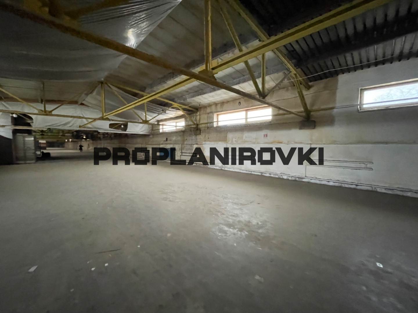 ЛОТ 3218-3. БЕЗ КОМИССИИ! ПРЕДЛОЖЕНИЕ ОТ СОБСТВЕННИКА! Сдается в аренду с центральным отоплением, на втором этаже.

Грузовой лифт с габаритами: 2х2х2, с грузоподъемностью в 2т, лестница на этаж. Нагрузка на пол - 500 кг. Высота потолков от 4-х метров. Имеется возможность подвести мокрую точку и кана