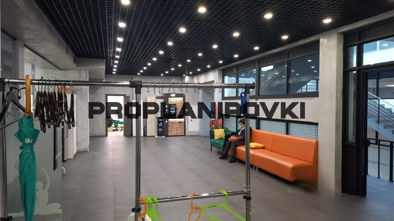 БЕЗ КОМИССИИ!ПРЕДЛОЖЕНИЕ ОТ СОБСТВЕННИКА!
Предлагается к продаже нежилые помещения свободного назначения площадью от 24.1 до 279.1 кв.м. по адресу: Москва, Осенний бульвар, дом 21. 
Все помещения разделены и продаются как отдельно, так и комплексом несколькими помещениями.
КАЖДОЕ ПОМЕЩЕНИЕ ПРОДАЁТСЯ