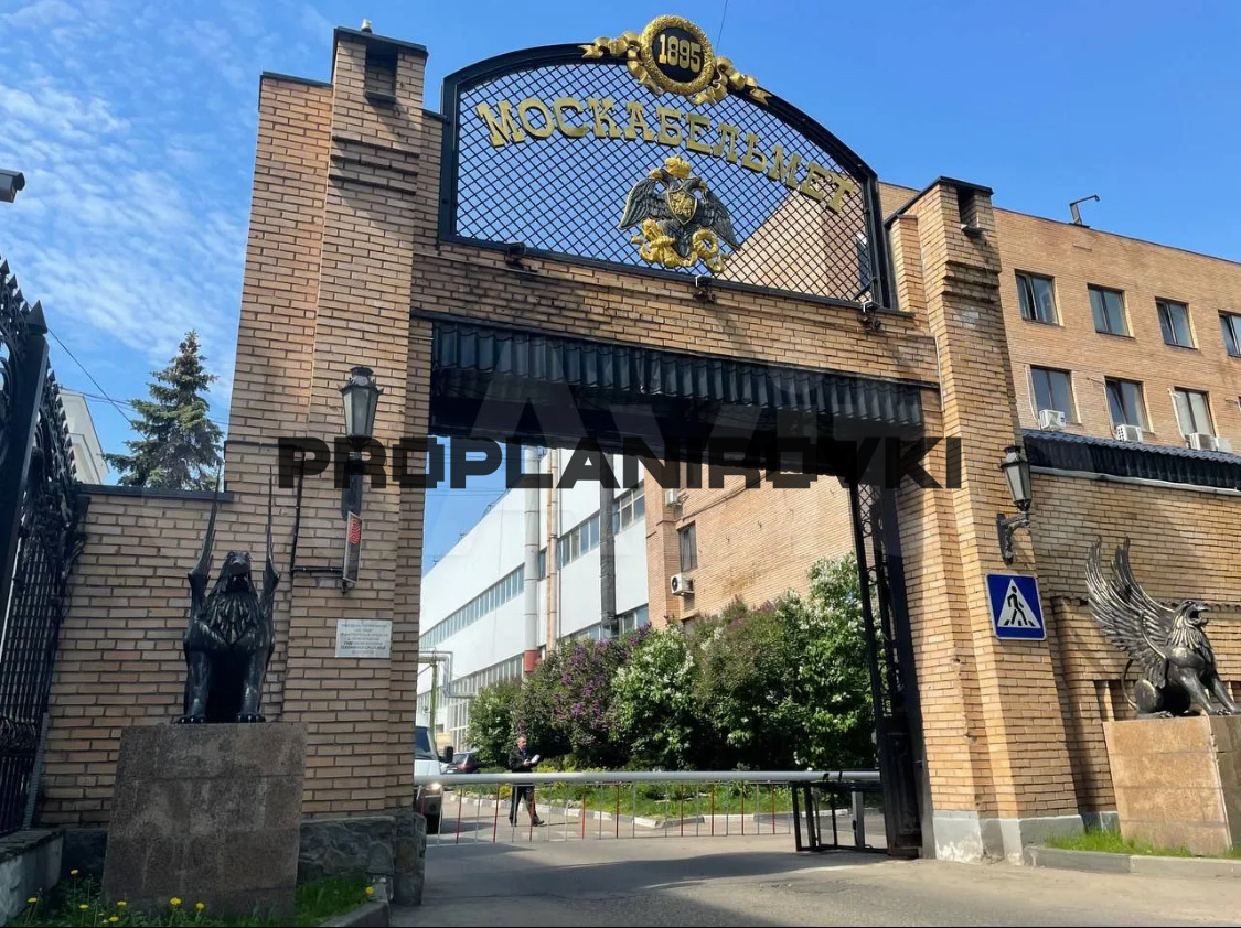 ЛОТ 3242. БЕЗ КОМИССИИ! ПРЕДЛОЖЕНИЕ ОТ СОБСТВЕННИКА! Предлагается в аренду тёплый склад. 

Наливные полы с нагрузкой - 5 тонн на м2, пандус для разгрузки - погрузки. Центральное отопление, пожарная сигнализация. Высота потолка - 6 метров. Электромощность - 15 кВт с возможностью увеличения. Предостав