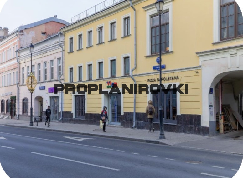  Предлагаем в аренду многофункциональное помещение с отдельным входом по адресу: Москва, ул. Покровка, 25с1 (1‑й этаж и подвал). Идеальное решение для заведений с высокими требованиями к площади и зонированию.

Почему стоит выбрать это помещение?
Престижная локация в ЦАО: улица Покровка — модный рай