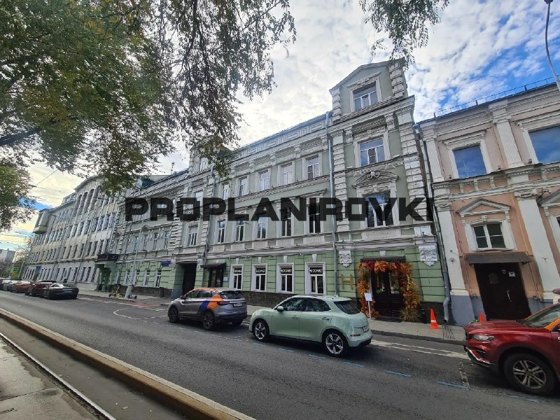 БЕЗ КОМИССИИ!ПРЕДЛОЖЕНИЕ ОТ СОБСТВЕННИКА!
Этаж-3

Высота потолков-4 м

Количество окон-2

Класс офиса-B+

Юридический адрес-Предоставляется

Кондиционер-Да

Охранавидео-наблюдение

Состояние-хорошее

Расположение комнат-коридорная система

Санузел-общий на этаже

Подсобные помещения-Нет

Возможна пе