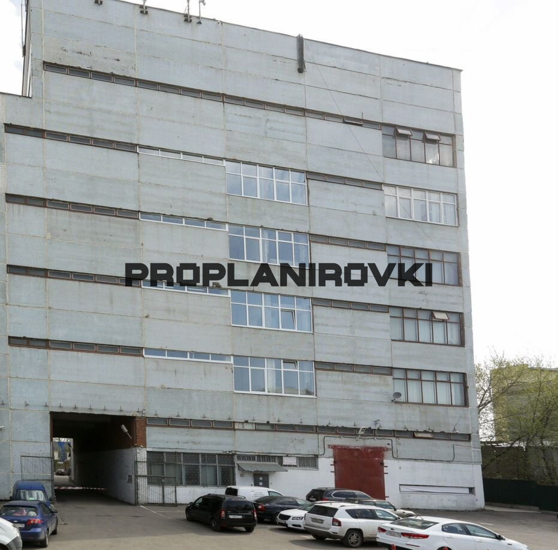 ЛОТ 3266-1. БЕЗ КОМИССИИ! ПРЕДЛОЖЕНИЕ ОТ СОБСТВЕННИКА! Предлагается в аренду складская площадь с отоплением.

Центральные коммуникации, возможно использование складской техники. Высота потолков - 4м+, шаг колонн - 6х6 метров. Электросеть в 50 кВт с увеличением. Залог - 1 мес.

Прямой договор. Звонит