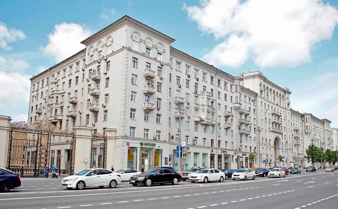 Тверская 15