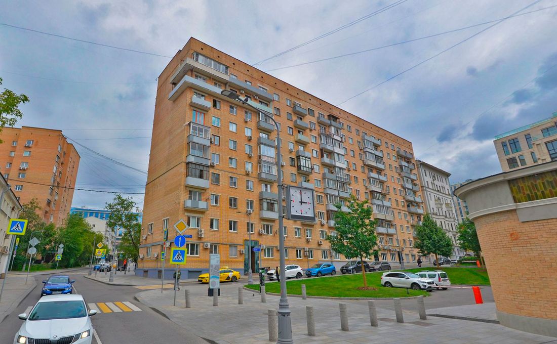 1-й Смоленский переулок 24А